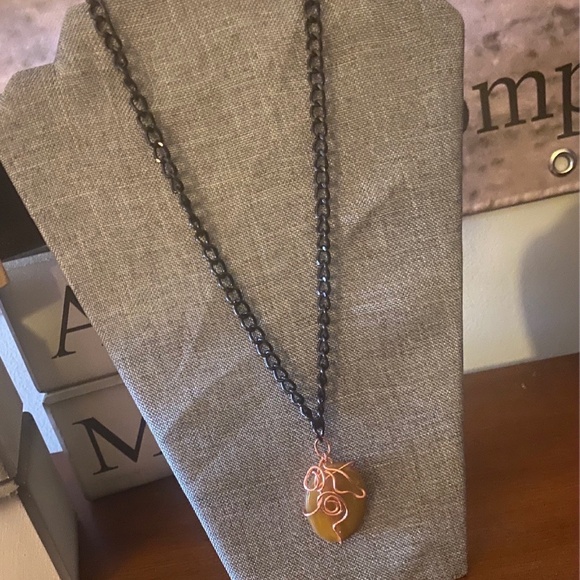 CHALET - Picture 2 of 3